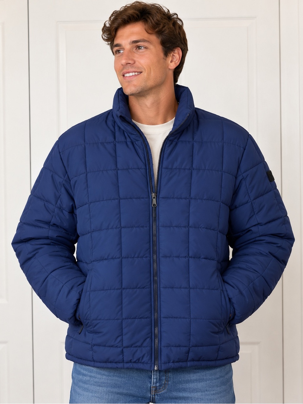 Voyager Men’s Large Navy Quilted Puffer Jacket Plaid Fleece Lined NWOT Winter